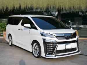 ขายโตโยต้า เวลไฟร์ สีขาวไม้ล์น้อย Toyota, Vellfire 2018