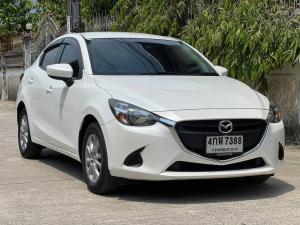 มาสด้า 2 ปี 2016 สีขาว สภาพสวย Mazda, 2 2016