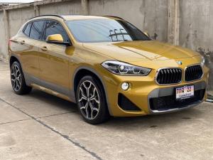 BMW X2 sDrive20i M Sport X   ปี 2019  เลขไมล์ 19,600km  สีเหลืองทอง BMW, X2 2019