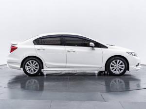 ฮอนด้าซีวิคสีขาวปี 2019 เครื่อง 1800cc - civic Honda, Civic 2013