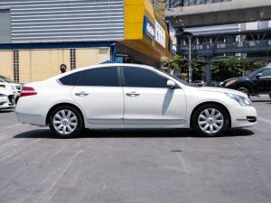 นิสสัน ทีน่าปี 2010 สีขาว เครื่องแน่น สภาพสวย Nissan, Teana 2010