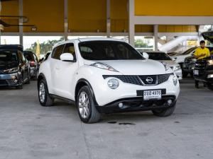 NISSAN JUKE 1.6 V  ปี 2013  เกียร์ออร์โต้ สีขาว เลขไมล์ 170,xxx กม. Nissan, Juke 2013