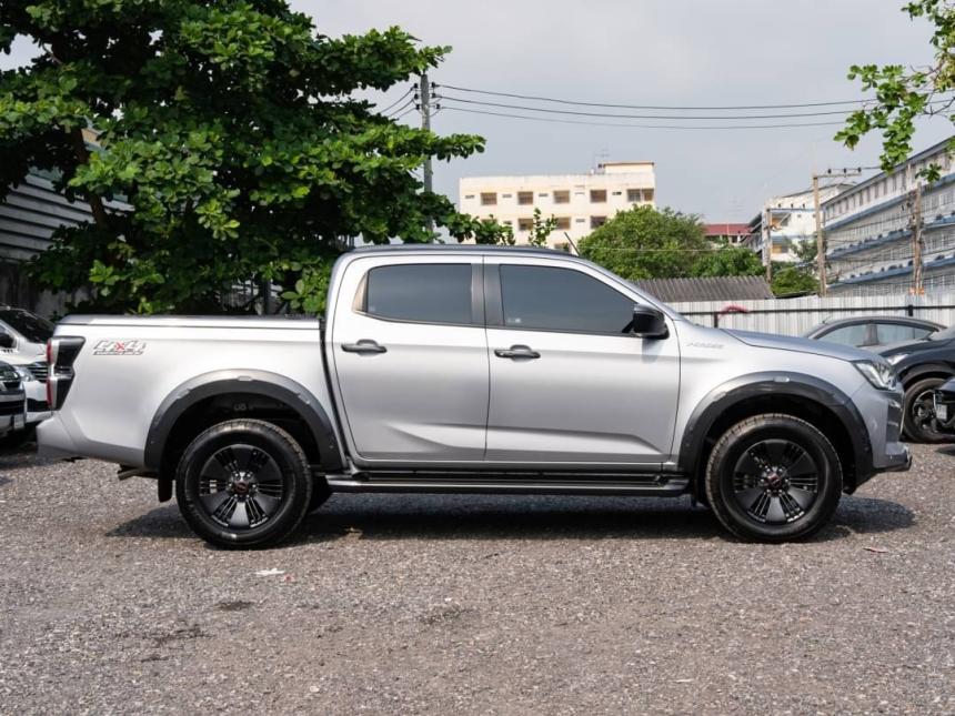 isuzud-max4ประตูรุ่นใหม่ล่าสุดราคา