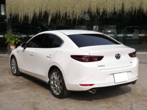 MAZDA MAZDA 3 SKYACTIV Sedan  4dr สีขาว - ตลาดรถมือสอง Mazda, 3 2021