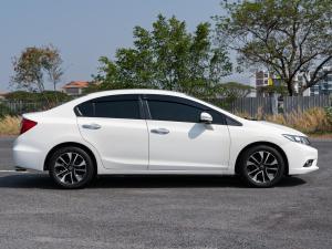 Honda, Civic 2014 Honda Civic 1.8 E FB ปี 2014  เกียร์ออร์โต้ สีขาว  - รถมือสอง Mellocar