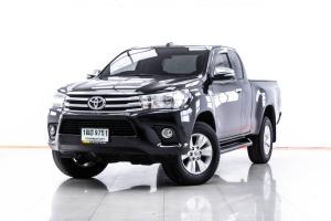 Toyota, Hilux Revo 2017 TOYOA REVO 2.4 E SMARTCAB PRERUNNER  รถระบะมือสอง สไตล์เท่ๆ Mellocar