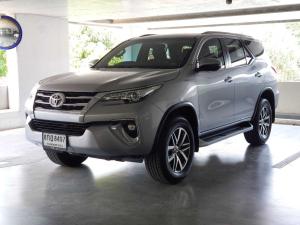 Toyota, Fortuner 2018 Toyota Fortuner 2.4 V ปี 2018 เกียร์ Automatic  - ฟอร์จูนเนอร์มือสอง รถมือสอง Mellocar