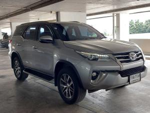 Toyota Fortuner 2.4 V ปี 2018 เกียร์ Automatic -  fortuner มือสอง รถมือสอง Toyota, Fortuner 2018