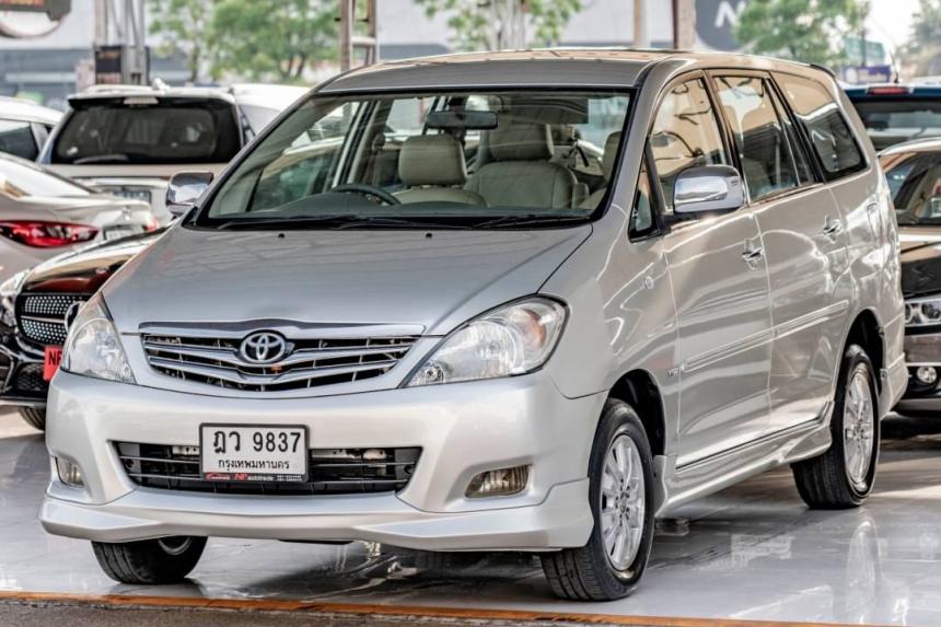 ToyotaInnova2.0Vมือสอง