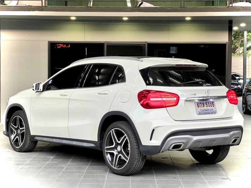 เบนซ์GLA250ราคา2022