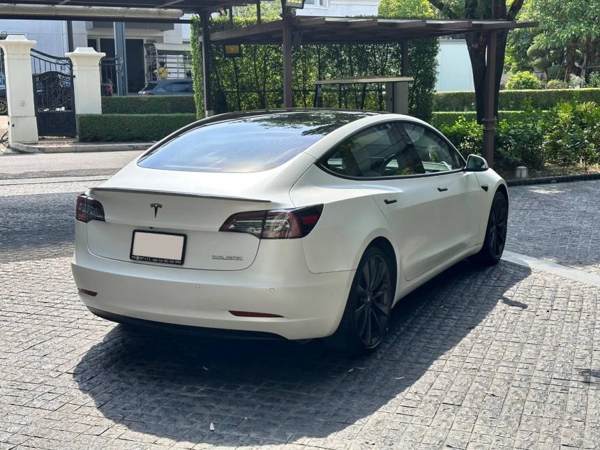 tesla