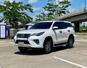 Toyota, Fortuner 2018 FORTUNER, 2.4 V 4WDปี 2018 สีขาว เกียร์ออโต้ เครื่อง 2.4 ดีเซล ไมล์ 241,xxx km Mellocar