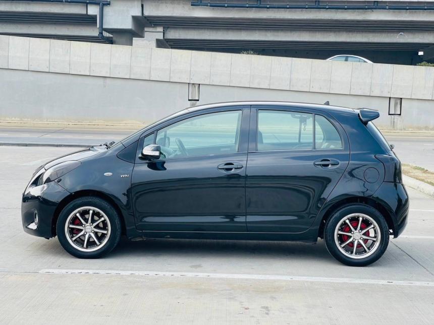 YARIS
