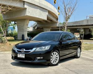 Honda  Accord 2.0 EL Navi ปี 2014 สีดำ  รถมือเดียว สภาพป้ายแดง Honda, Accord 2014