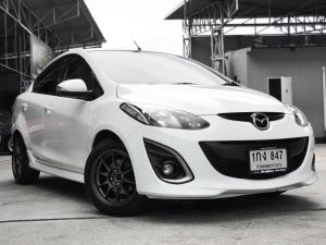 Mazda2  Sedan 1.5 Spirit  ปี 2013 ตัวรถสีขาวSnowflake White Pearl Mazda, 2 2013