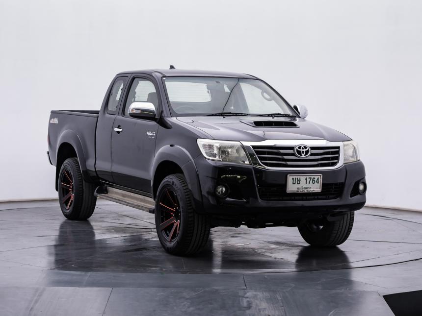 HILUX