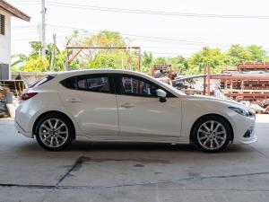 Mazda 3 2.0 S SPORTS ปี 2016  เกียร์ออร์โต้ สีขาว เลขไมล์ 163,xxx กม. Mazda, 3 2016