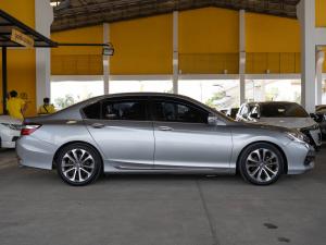 Honda Accord 2.0 EL ปี 2016   เกียร์ออร์โต้ สีเทา เลขไมล์ 123,xxx กม. Honda, Accord 2016