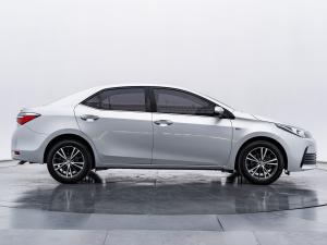 Toyota, Corolla Altis 2017 Toyota Corolla Altis 1.6 G ปี 2017  เกียร์ออร์โต้ สีเทา เลขไมล์ 136,xxx กม. Mellocar