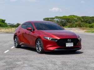 Mazda 3 2.0 SP SPORTS ปี 2020   เกียร์ออร์โต้ สีแดง เลขไมล์ 79,,xxx กม. Mazda, 3 2020