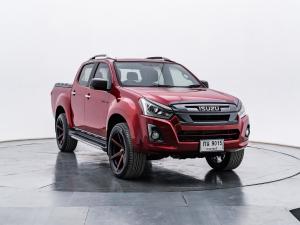 Isuzu, D-Max 2017 Isuzu D-Max 3.0  ปี 2017   เกียร์ธรรมดา สีแดง เลขไมล์ 122,xxx กม. Mellocar