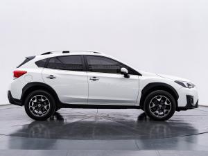 Subaru XV 2.0 P ปี 2018   เกียร์ออร์โต้ สีขาว เลขไมล์ 99,,xxx กม. Subaru, XV 2018