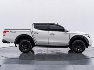 Mitsubishi, Triton 2017 MITSUBISHI Triton 2.4    ปี 2017  เกียร์ธรรมดา สีขาว เลขไมล์ 51,,xxx กม. Mellocar