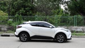 Toyota, C-HR 2018 Toyota  C-HR 1.8 HYBRID  ปี 2018 สีขาว สถาพสวย Mellocar