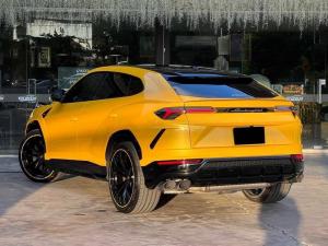 Lamborghini URUS PEARL CAPSULE ปี 2021 ไมล์ 12,xxx km ราคา 25,900,000 บาท Lamborghini, Urus 2021