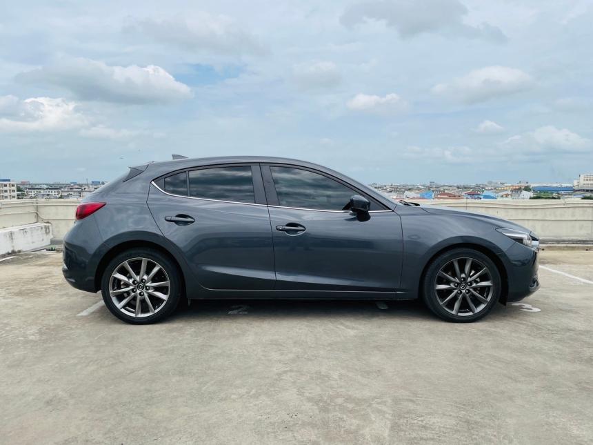 mazda3