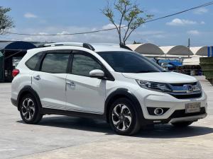 HONDA BRV 1.5 SV (7 ที่นั่ง) ปี17  สีขาว  เกียรออโต้  ราคา 479,000 Honda, BR-V 2017