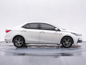 Toyota Corolla Altis 1.8 V ปี 2019  เกียร์ออร์โต้ สีขาว เลขไมล์ 109,xxx กม. Toyota, Corolla Altis 2019