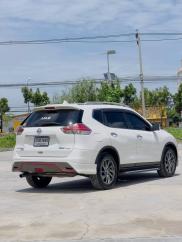 Nissan, X-Trail 2015 NISAAN XTRAIL Wagon 4dr V 7st CVT 4WD 2.5i Y2015  สีขาว เกียร์ออโต้ Mellocar