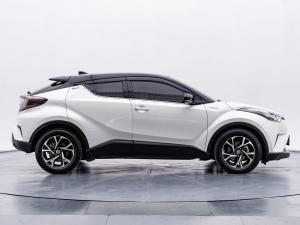 Toyota C-HR 1.8 hybrid hi ปี 2019  เกียร์ออร์โต้ สี เลขไมล์ 83,,xxx กม. Toyota, C-HR 2019