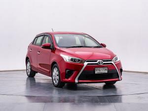 Toyota Yaris 1.2 G ปี 2015   เกียร์ออร์โต้ สีแดง เลขไมล์ 139,xxx กม. Toyota, Yaris Ativ 2015