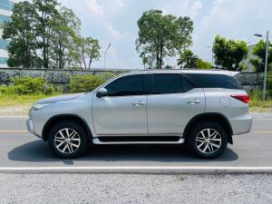 Toyota Fortuner 2.4 V ปี 2018 เกียร์ Automatic เลขไมล์ 192999km Toyota, Fortuner 2018