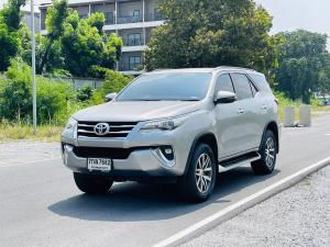 Toyota Fortuner 2.4 V ปี 2018 เกียร์ Automatic เลขไมล์ 192999km Toyota, Fortuner 2018