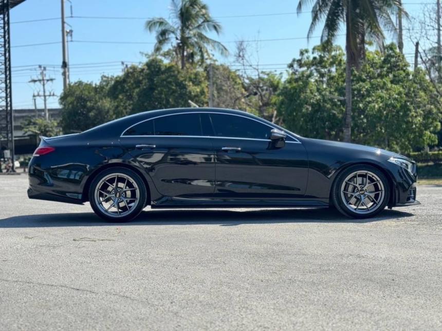 mercedes