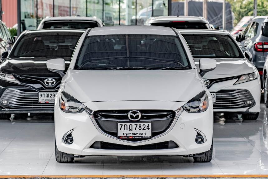 MAZDA2
