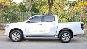 Isuzu