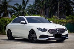 Mercedes-Benz E300e Avantgarde  ปี 2021 เลขไมล์ 45,000 km. Mercedes-Benz, E-Class 2021