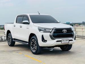 Toyota Hilux Revo Double Cab 2.4 Mid Prerunner ปี 2020 เกียร์ Manual Toyota, Hilux Revo 2020