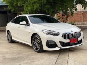 BMW 220i M Sport  ปี 2021  สีขาว+เบาะแดง  ไมล์ 32,xxx บาท BMW, 2 Series 2021