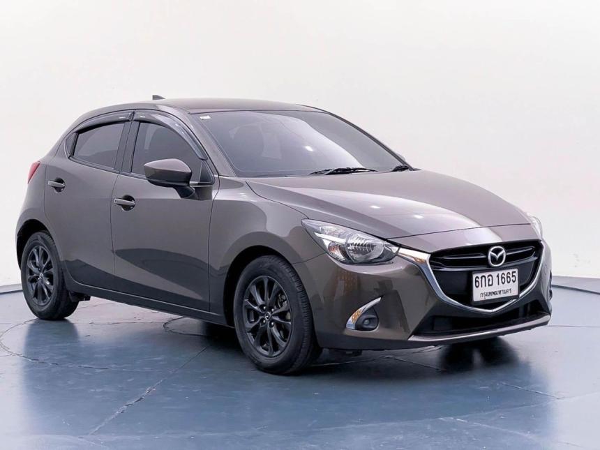 Mazda2