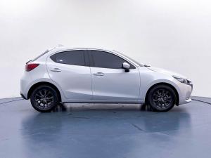 Mazda 2 1.3 Skyactiv-G S Sports ปี 2020 เกียร์ Automatic เลขไมล์ 100283km Mazda, 2 2020
