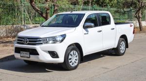 Toyota HILUX REVO DOUBLE CAB 2.4 J PLUS 2017 เกียร์ : ธรรมดา Toyota, Hilux Revo 2017