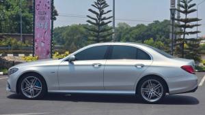 Mercedes Benz E350e AMG  ปี 2017 ไมล์ 33,xxx km  ราคา 1,390,000 บาท Mercedes-Benz, E-Class 2017