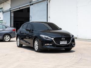 Mazda 3 2.0 C Sports ปี 2018   เกียร์ออร์โต้ สีดำ เลขไมล์ 68,,xxx กม. Mazda, 3 2018