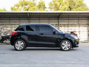 Suzuki, Swift 2022 Suzuki Swift 1.2 GLX ปี 2022  เกียร์ออร์โต้ สีดำ เลขไมล์ 21,,xxx กม. Mellocar