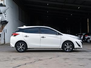 Toyota Yaris 1.2 G ปี 2019  เกียร์ออร์โต้ สีขาว เลขไมล์ 53,,xxx กม. Toyota, Yaris 2019